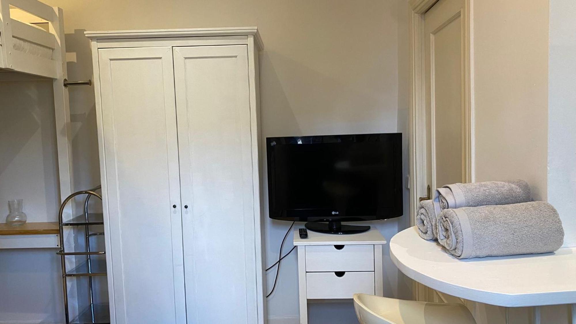 Apartamento En El Casco Antiguo Madrid Kültér fotó